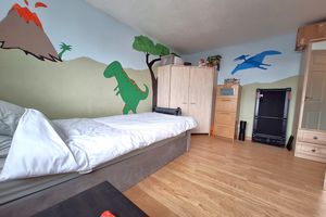 Bedroom - click for photo gallery